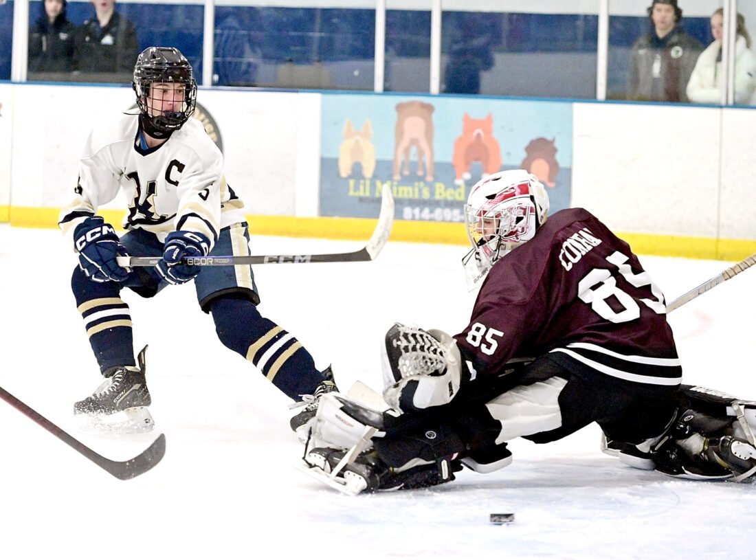 Fitzgerald e Hartman lideram Hollidaysburg na vitória sobre os rivais.