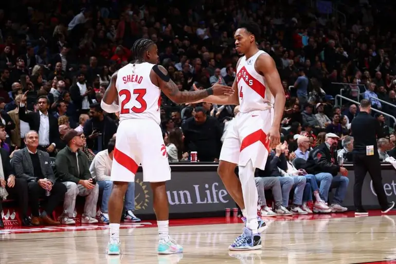 Scottie Barnes e Jamal Shead recebem as melhores notas no relatório de meio de temporada dos Raptors.