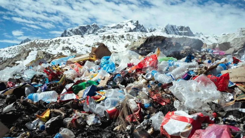 Um estudo da Lancet alerta que os riscos globais para a saúde decorrentes do plástico podem dobrar até 2040.