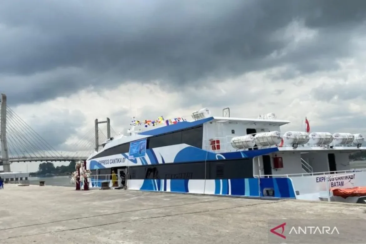 O sudeste de Sulawesi reforça a conectividade entre as ilhas para impulsionar a economia.