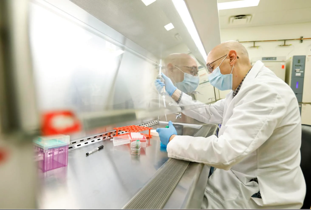 Durante o governo Biden, Wisconsin se tornou um “polo de tecnologia biomédica”. E o polo está em plena expansão.