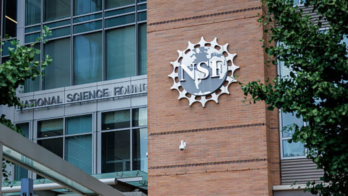 Conselho Nacional de Ciência eviscerado; Administrador de Trump demite todos os 22 membros