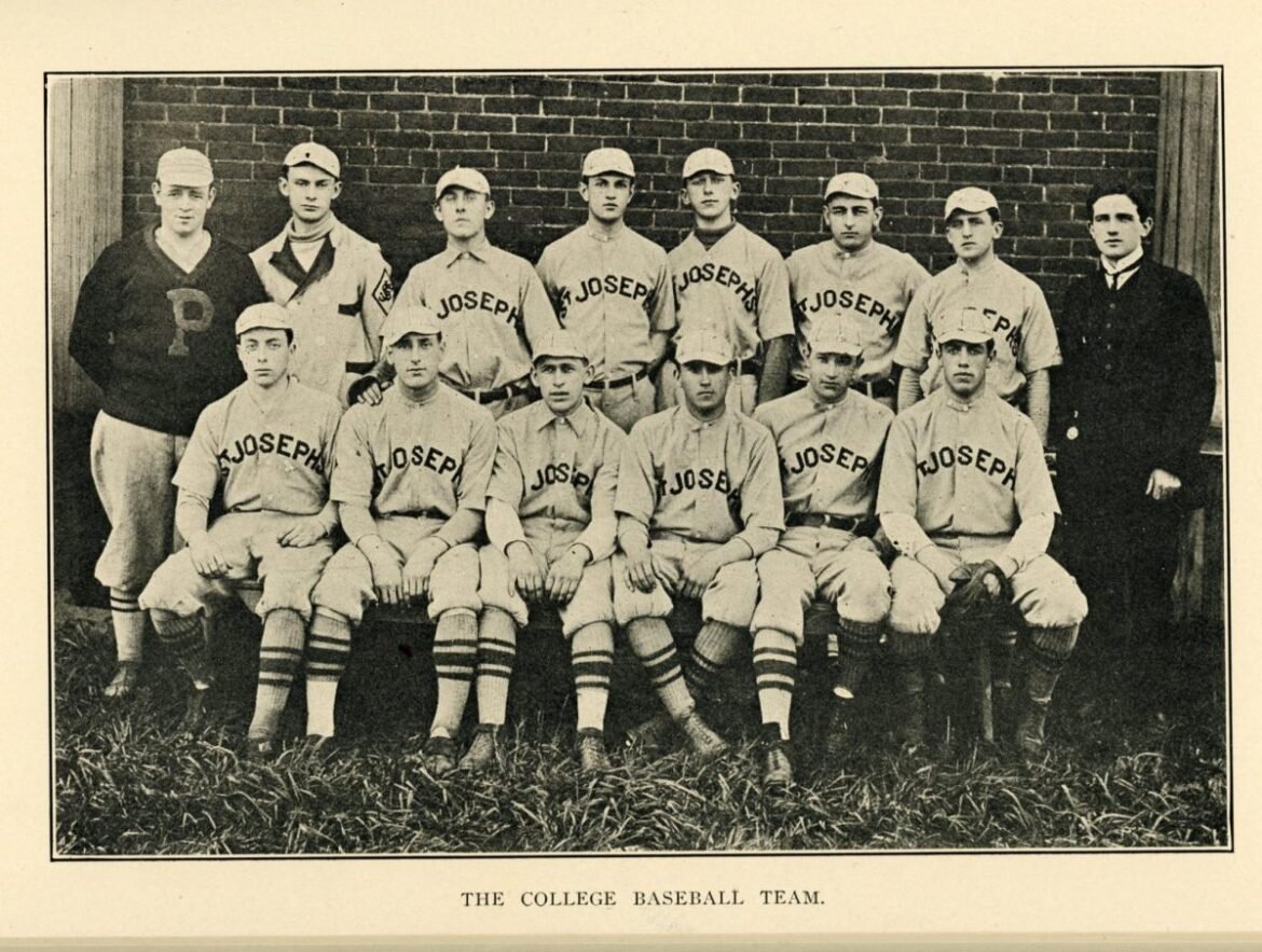 Arquivos Desvendados: O time de beisebol universitário de 1912 supera os Campeões Mundiais