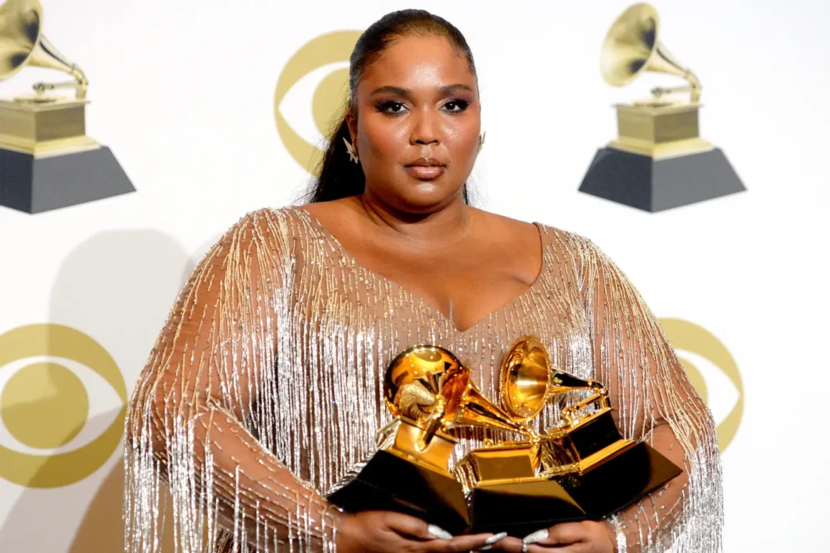 Lizzo confessa que perdeu a virgindade após vencer o Grammy de 2020: ‘Menti sobre isso por muito tempo’
