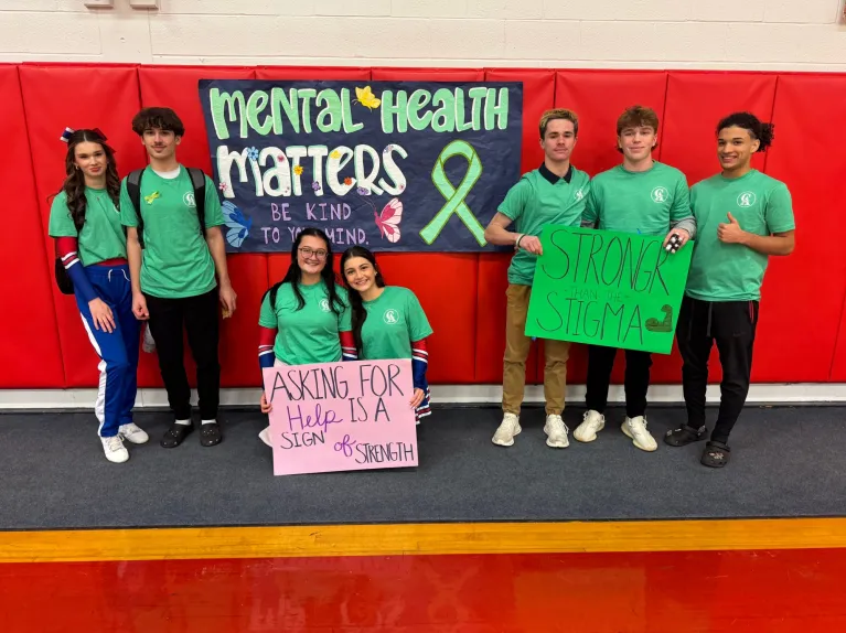 O Carbondale Area Aevidum Club promove o Dia da Conscientização sobre Saúde Mental.