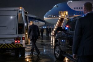 Trump deixou cúpula da Otan em voo secreto após ameaça de assassinato do Irã